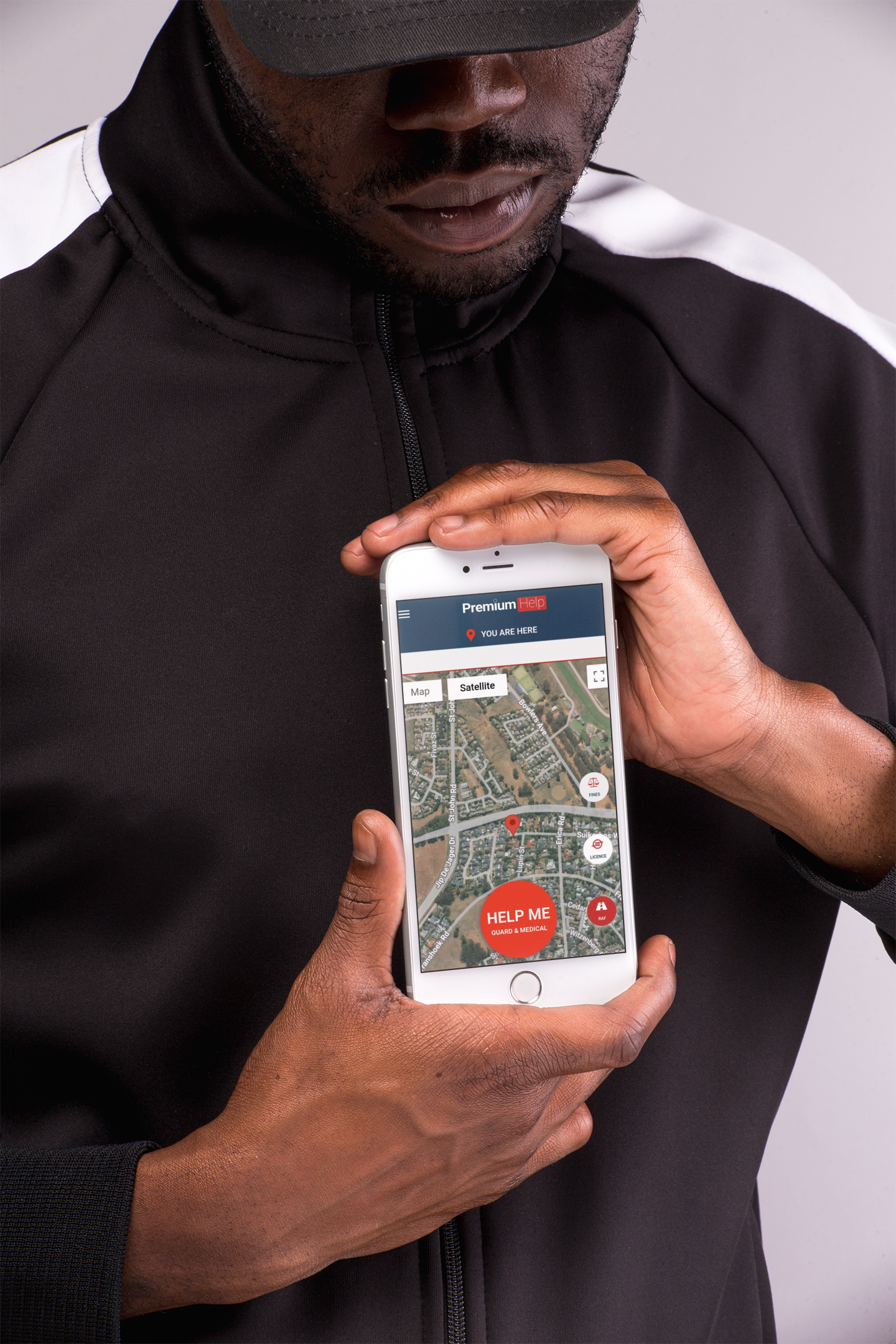Customer using the All Road Premium Help app — armed and medical response at the press of a button